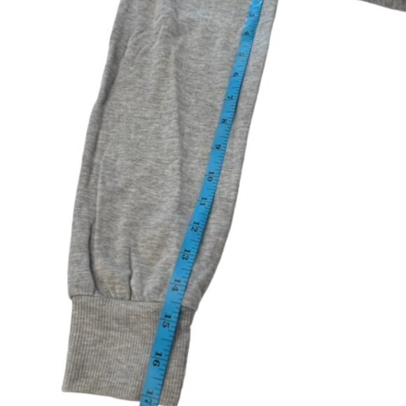 BUNDLE 3 FOR $18- NWT Inspired Hearts Grey Sweatshirt Off Shoulder Junior MED - Picture 11 of 12